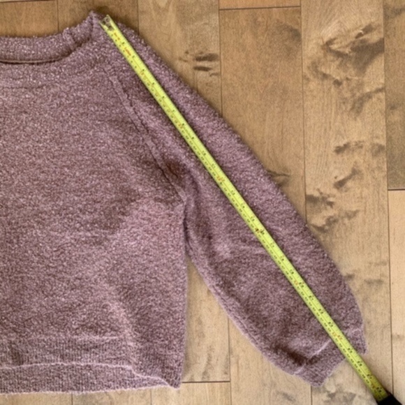 Urban Outfitters Lavender Oversized Sweater - Picture 6 of 7